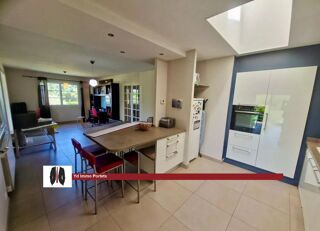  Maison à vendre 9 pièces 228 m²