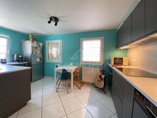  Maison  vendre 4 pices 71 m