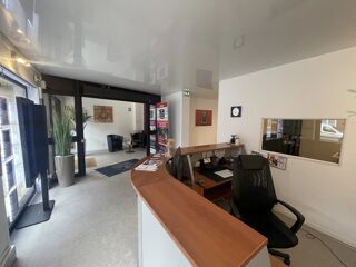  Immeuble � vendre 7 pi�ces 235 m�