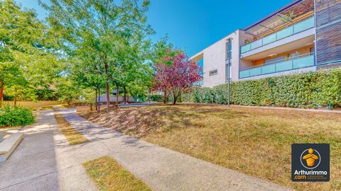   Appartement T1  meubl au centre de Saint-Genis-Laval Appartement - 1 pice(s) - 28 m