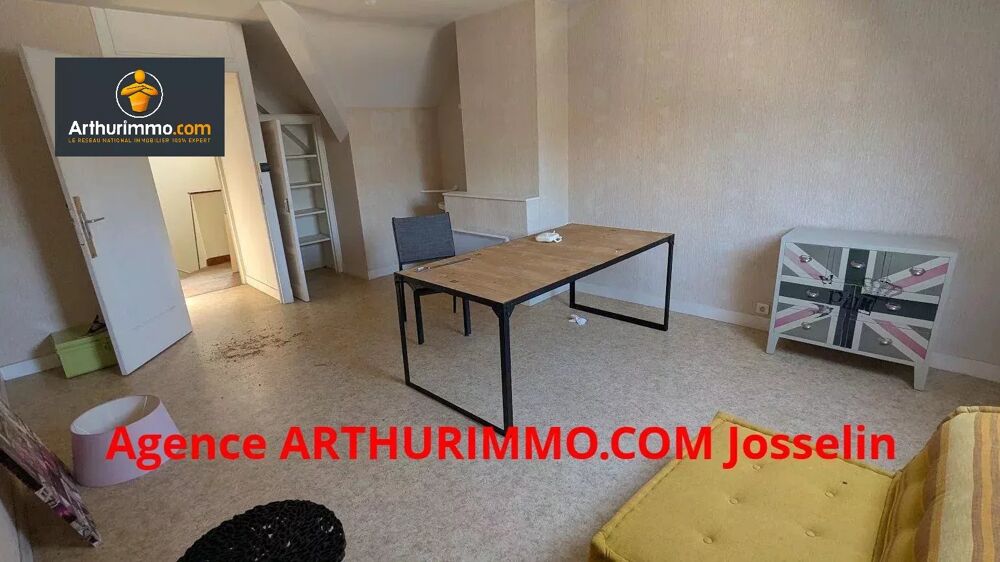JOSSELIN CENTRE - ÉTAGE À RÉNOVER EN APPARTEMENT