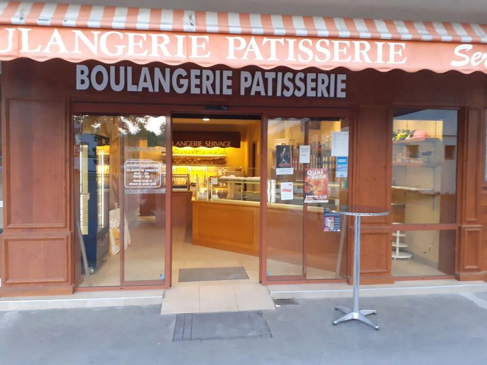   Local et fonds de commerce 