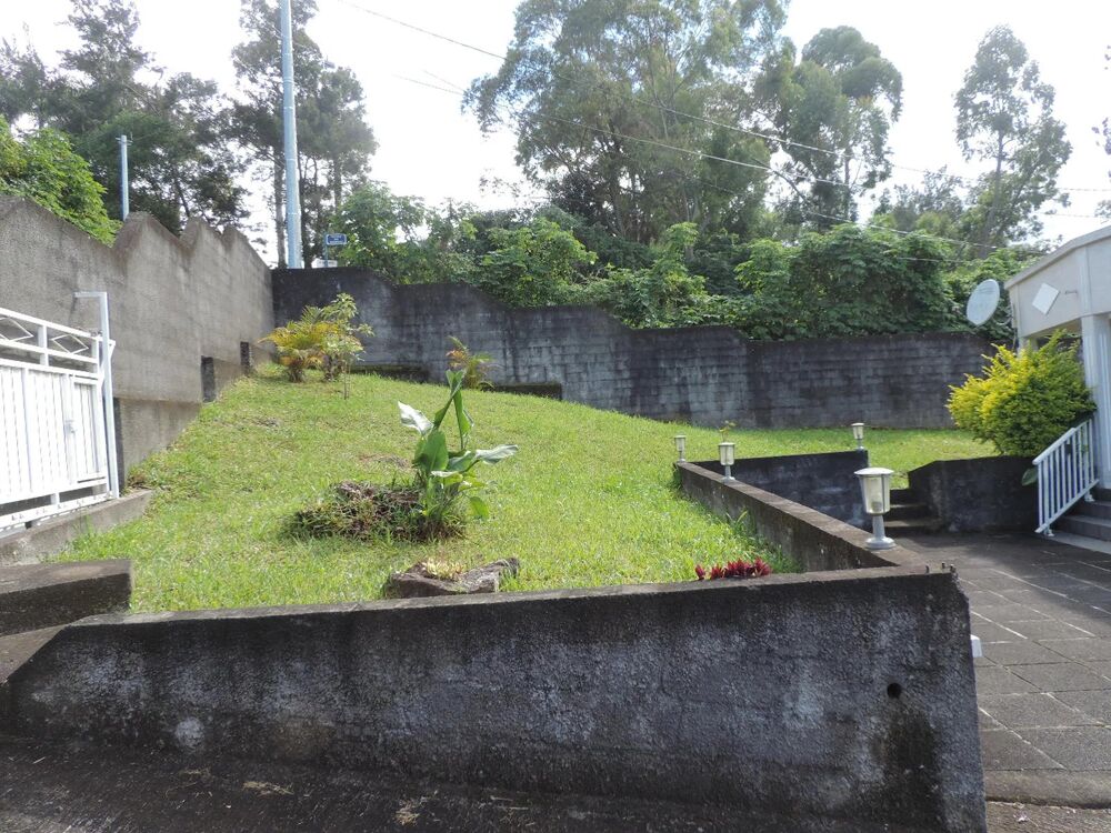 Location Maison A LOUER VILLA DE TYPE F4 AU 17eme KM Le tampon