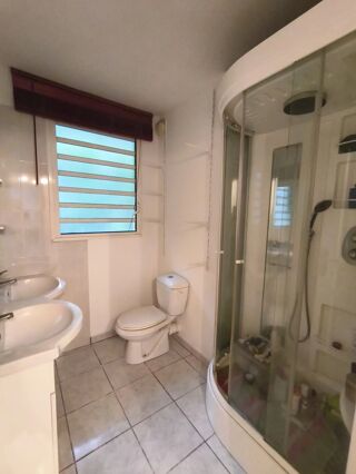  Appartement � louer 4 pi�ces 100 m�