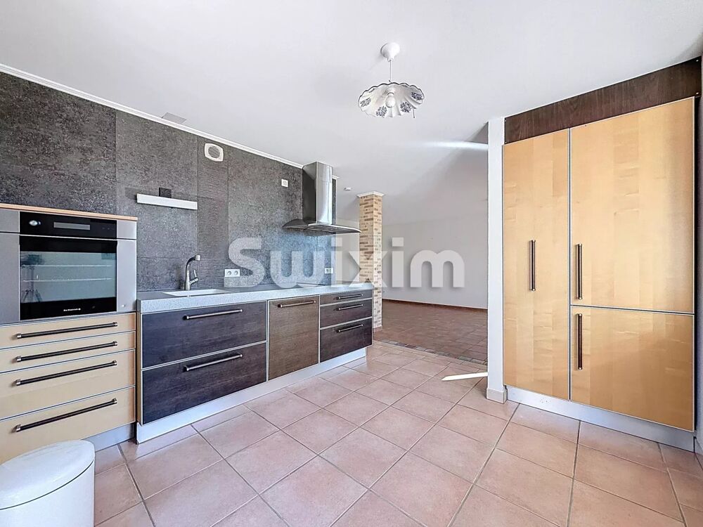  vendre  Maison Saint-Jean-de-Gonville (01630)