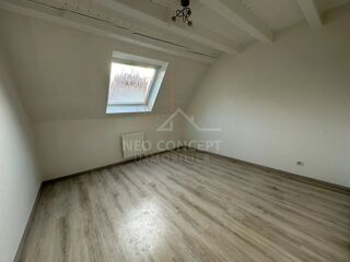  Appartement à louer 3 pièces 74 m²