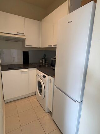  Appartement à louer 2 pièces 37 m²