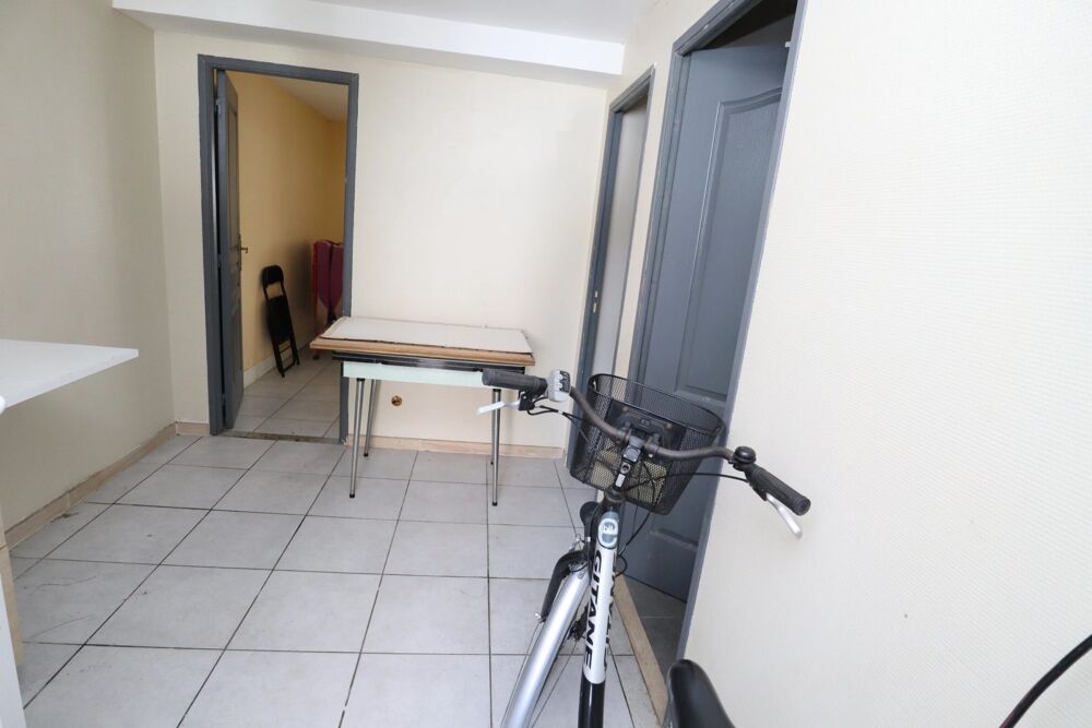 Vente Immeuble CARHAIX, proche gare Carhaix-plouguer