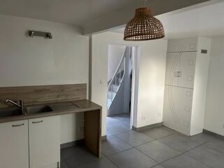  Maison à louer 4 pièces 101 m²
