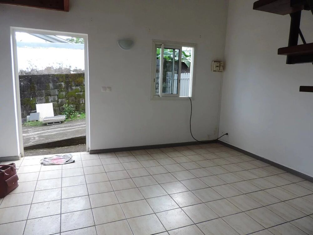 Location Maison SH 4383 : MAISON JUMELEE F4 DE 82 m² PETITE ILE Petite-Île