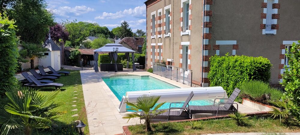 Vente Maison MAISON DE MAÎTRE À L'ORÉE D'UNE PETITE VILLE HISTORIQUE Henrichemont