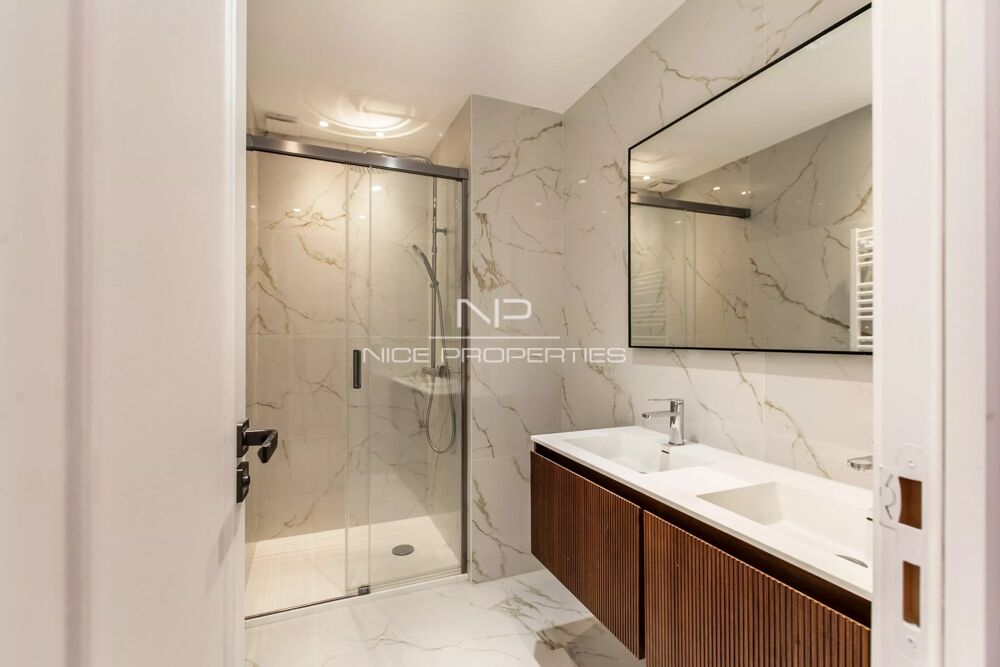 à vendre  Appartement Nice (06000)