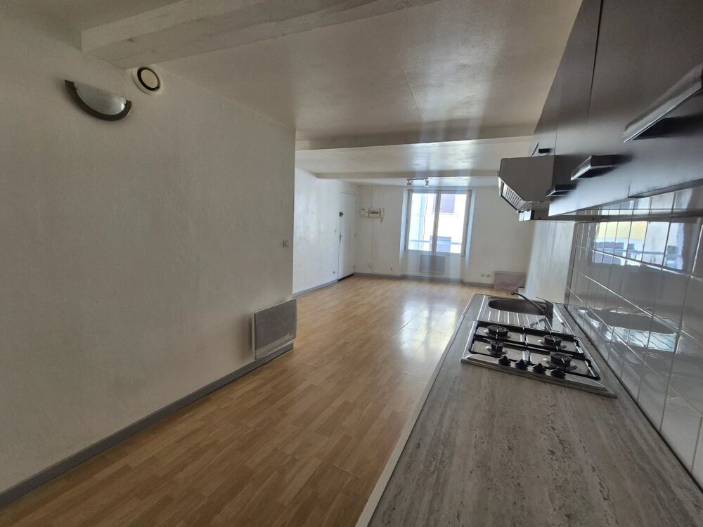 Vente Appartement APPARTEMENT T2 – 45 M² – CENTRE DU VILLAGE Le luc
