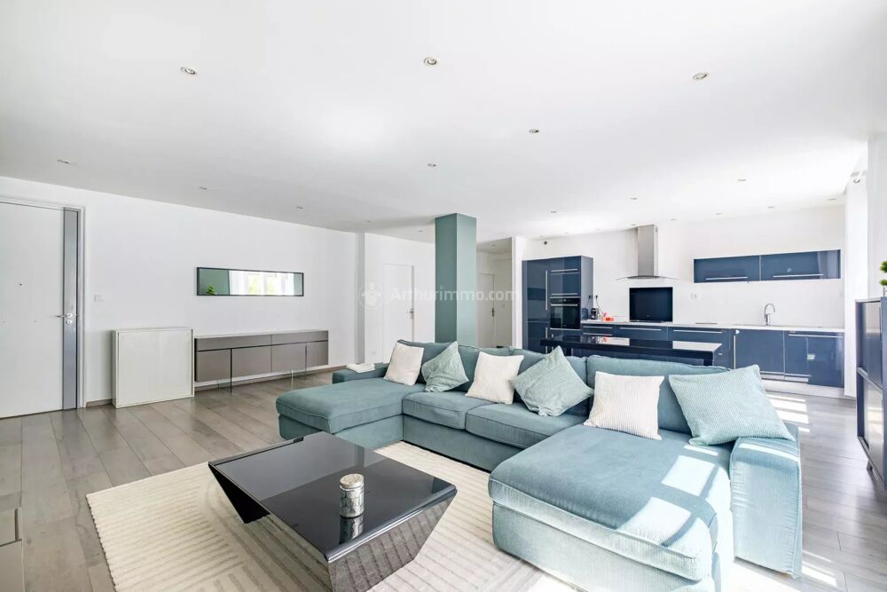 Superbe T4 de 112 m²  Lyon 6?, à 100 m du Parc de la Tête dOr