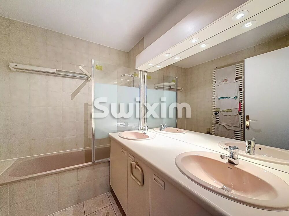 � vendre  Appartement Ferney-Voltaire (01210)