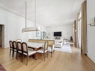  Appartement � vendre 5 pi�ces 243 m�