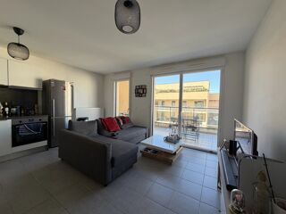  Appartement à louer 3 pièces 62 m²