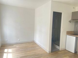  Appartement à louer 1 pièce 23 m²