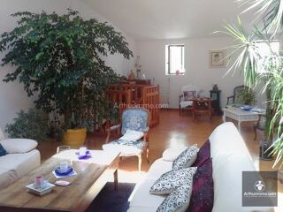  Appartement  vendre 7 pices 220 m