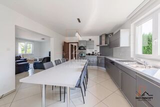  Maison  vendre 7 pices 182 m