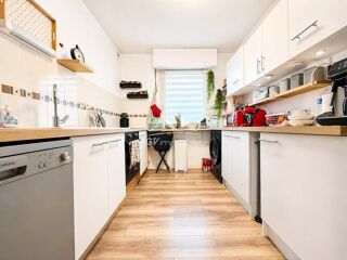  Appartement � vendre 5 pi�ces 74 m�