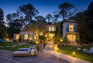  Villa à vendre 7 pièces 260 m²