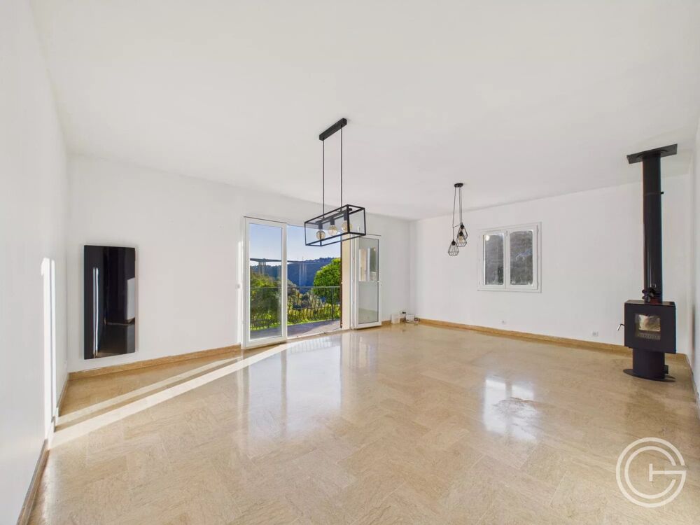 Vente Appartement Bas de VILLA 4 pièces 114m² LC (277.30m² au total) Jardin / Terr Nice