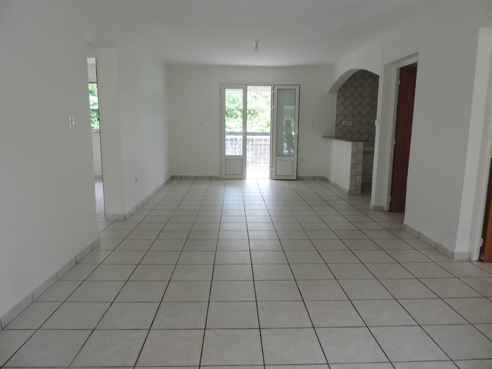 Location Maison A LOUER VILLA DE TYPE F4 AU 17eme KM Le tampon