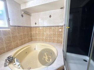  Maison à vendre 6 pièces 168 m²