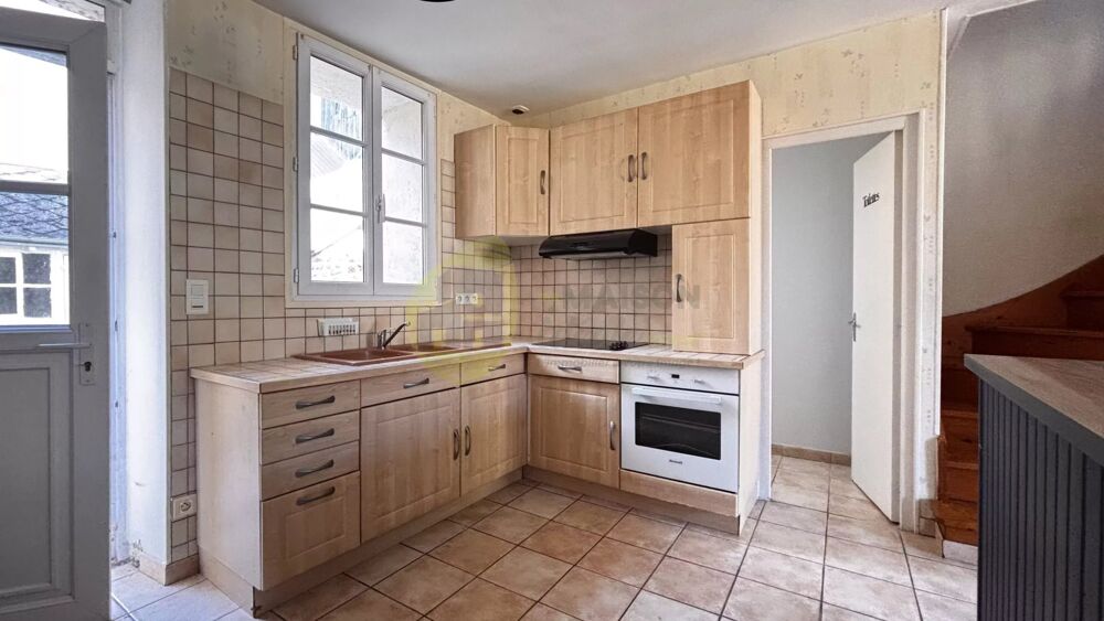 Maison avec courette à La Châtre