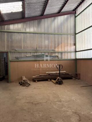  Immeuble  vendre 5 pices 513 m