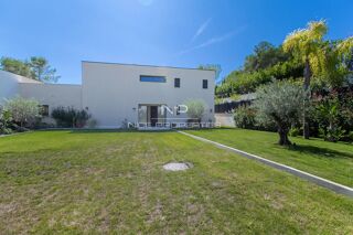  Villa � vendre 8 pi�ces 280 m�