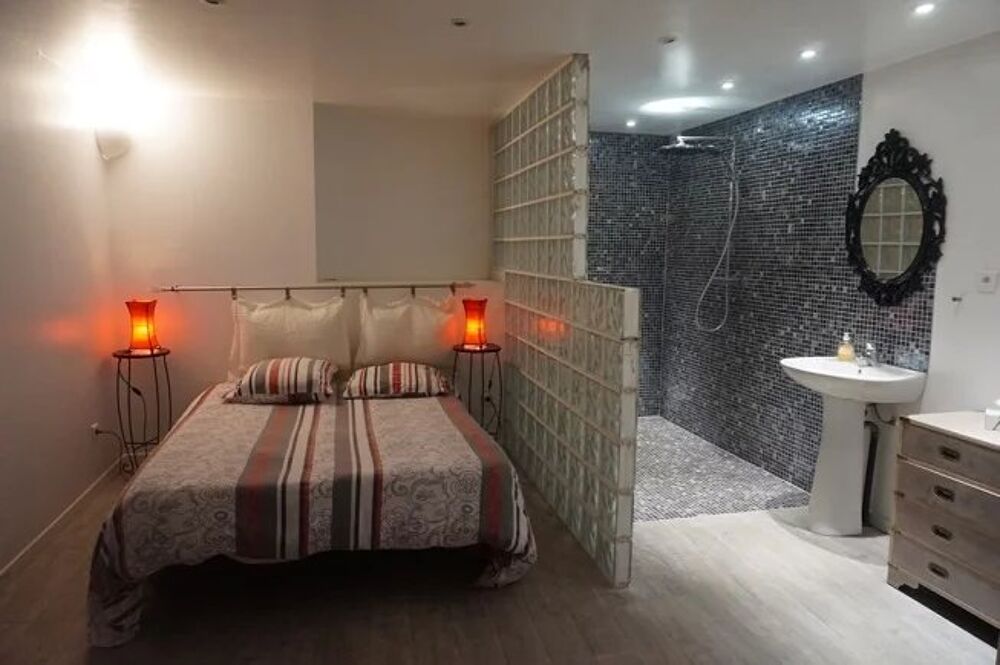 Location Appartement Deux pièces de 55m² avec parking, terrasse et jardin Nice