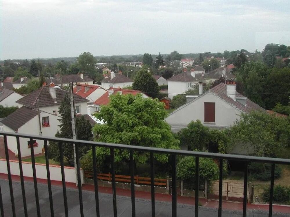 Location Appartement -- Appartement F3 Saint Jean de la Ruelle -- Saint-jean-de-la-ruelle
