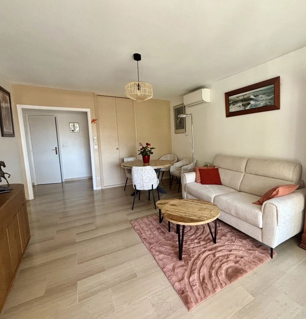 Vente Appartement EXCLUSIVITÉ - 2 PIÈCES 57 M² QUARTIER STANISLAS Cannes