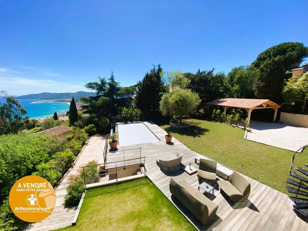 Villa contemporaine avec vue mer au Lavandou