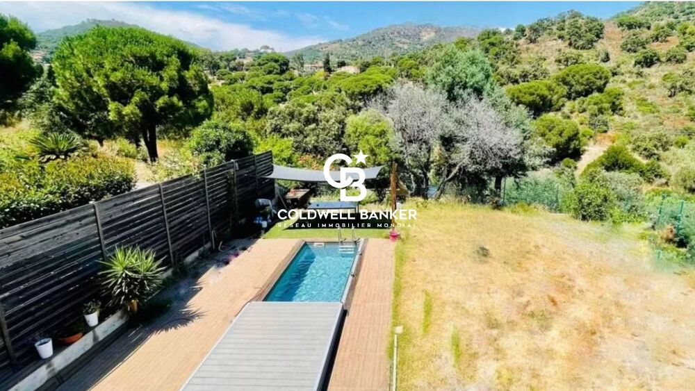 Maison individuelle avec deux appartements indépendants, piscine