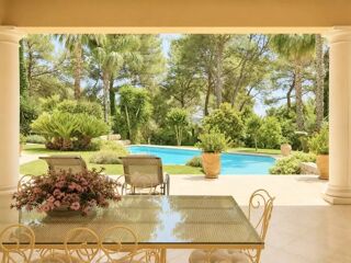  Maison à vendre 10 pièces 430 m²