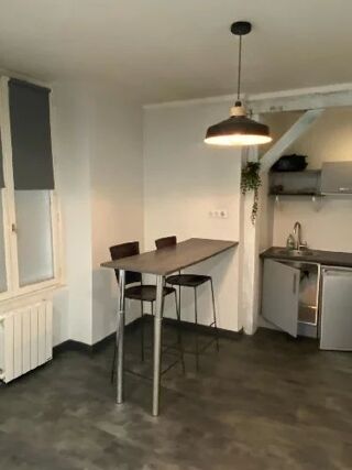  Appartement à louer 1 pièce 29 m²