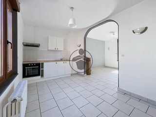  Appartement à louer 3 pièces 56 m²