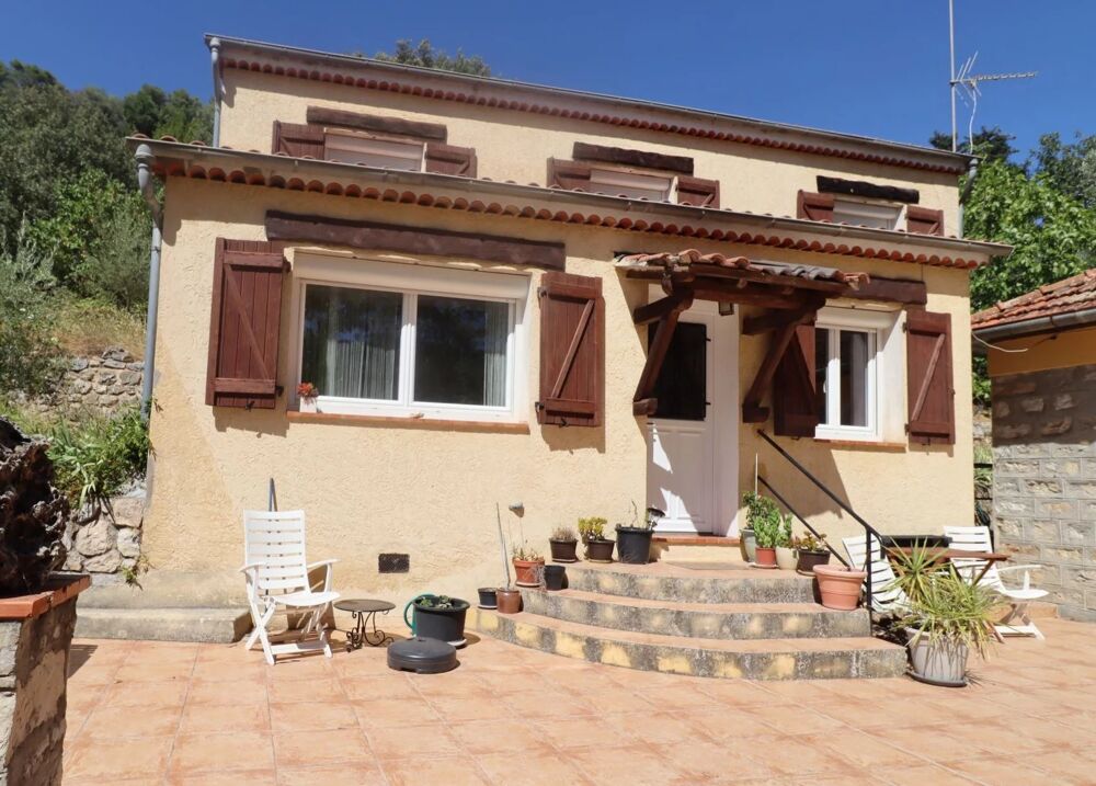 BARGEMON  MAISON T5 PROCHE VILLAGE ET ECOLES 135 M2 - 3 CHAMBRE
