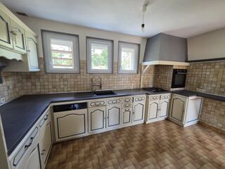  Maison � vendre 8 pi�ces 147 m�