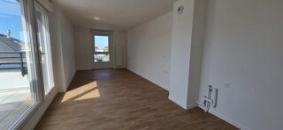  Appartement à louer 3 pièces 64 m²