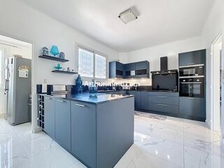  Maison à vendre 10 pièces 220 m²