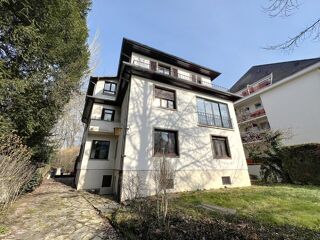  Maison à vendre 13 pièces 289 m²
