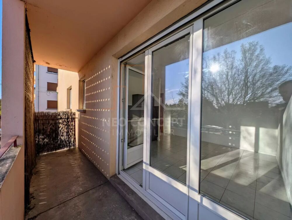 HAGUENAU studio disponible de suite. A NE PAS LOUPER !!!