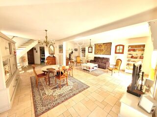  Maison à vendre 7 pièces 254 m²