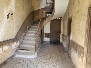  Maison � vendre 12 pi�ces 360 m�