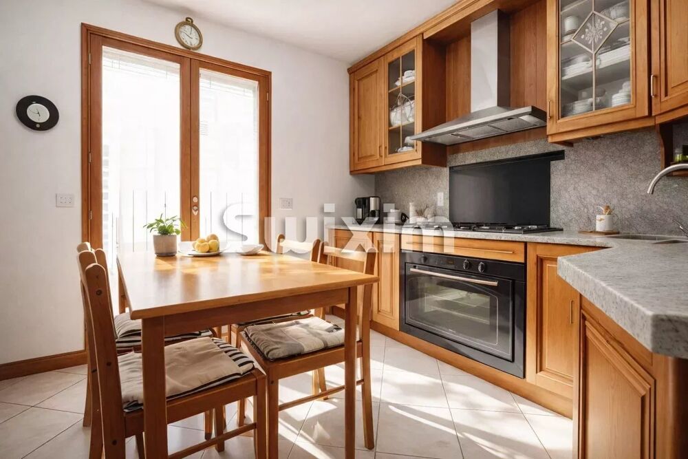 � vendre  Maison Ornex (01210)