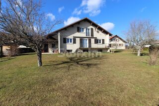  Maison  vendre 8 pices 144 m